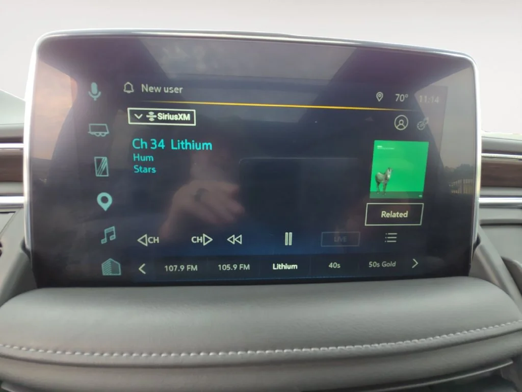 Used 2022 Auburn Metallic Chevrolet LT image 15