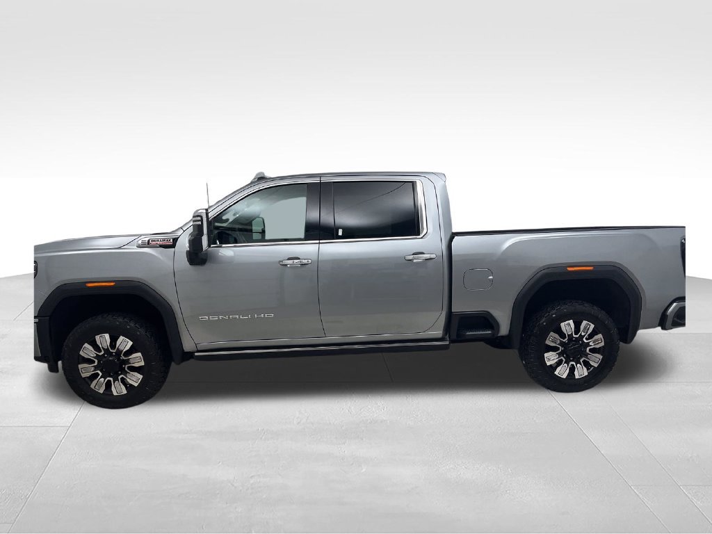 Used 2025 Silver GMC Denali image 2