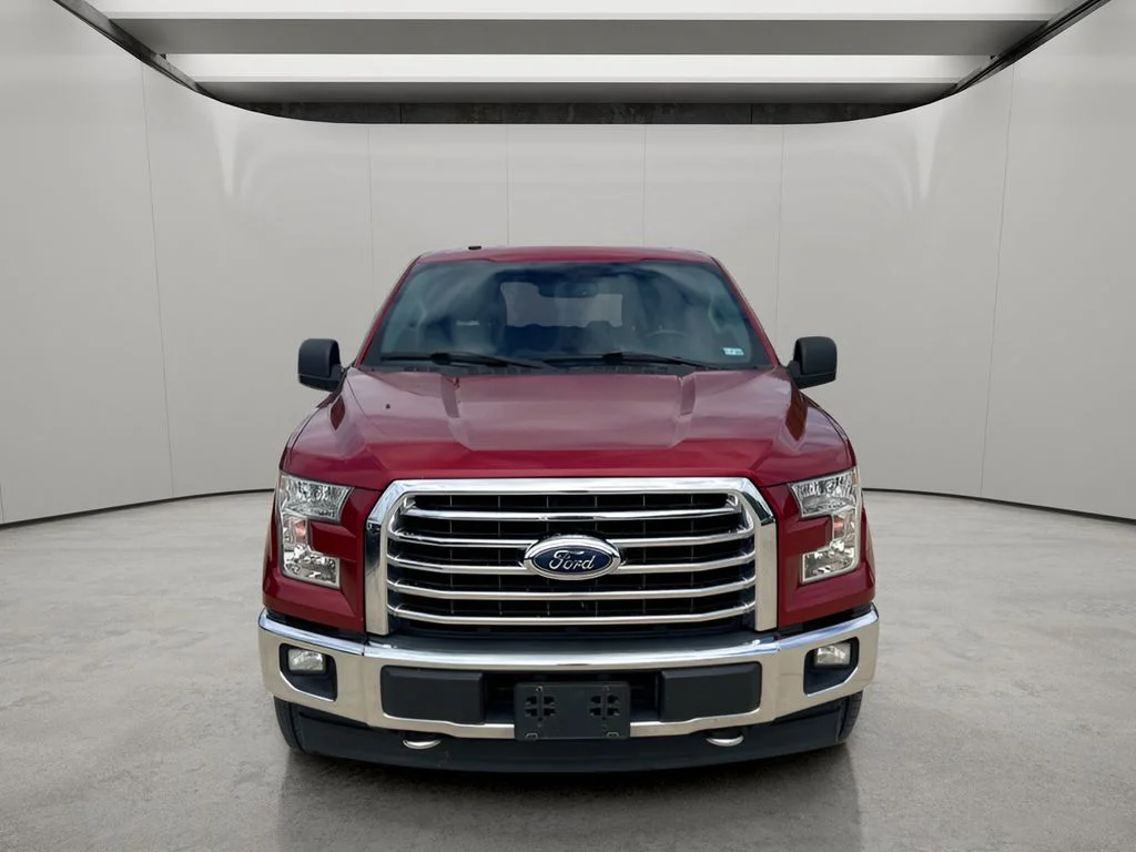 Used 2017 Ruby Red Metallic Tinted Clearcoat Ford XLT image 6
