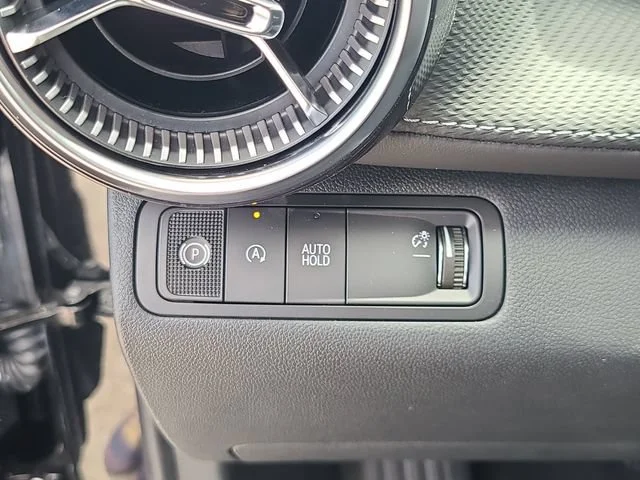 New 2027 Mosaic Black Metallic Chevrolet LT image 22