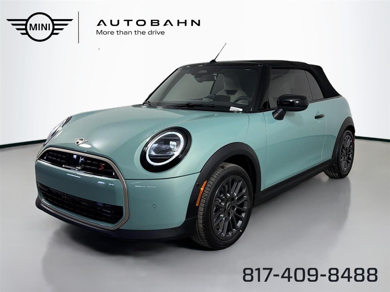 2026 MINI Convertible Cooper S Signature's photo