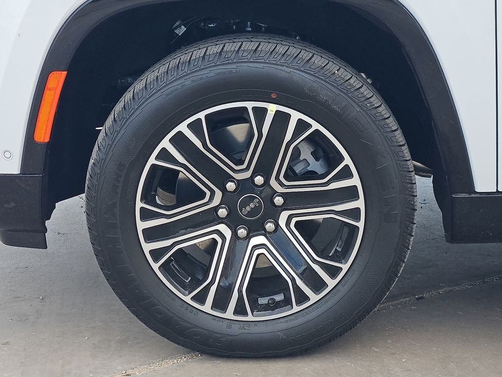 New 2026 Bright White Clearcoat Jeep  image 9