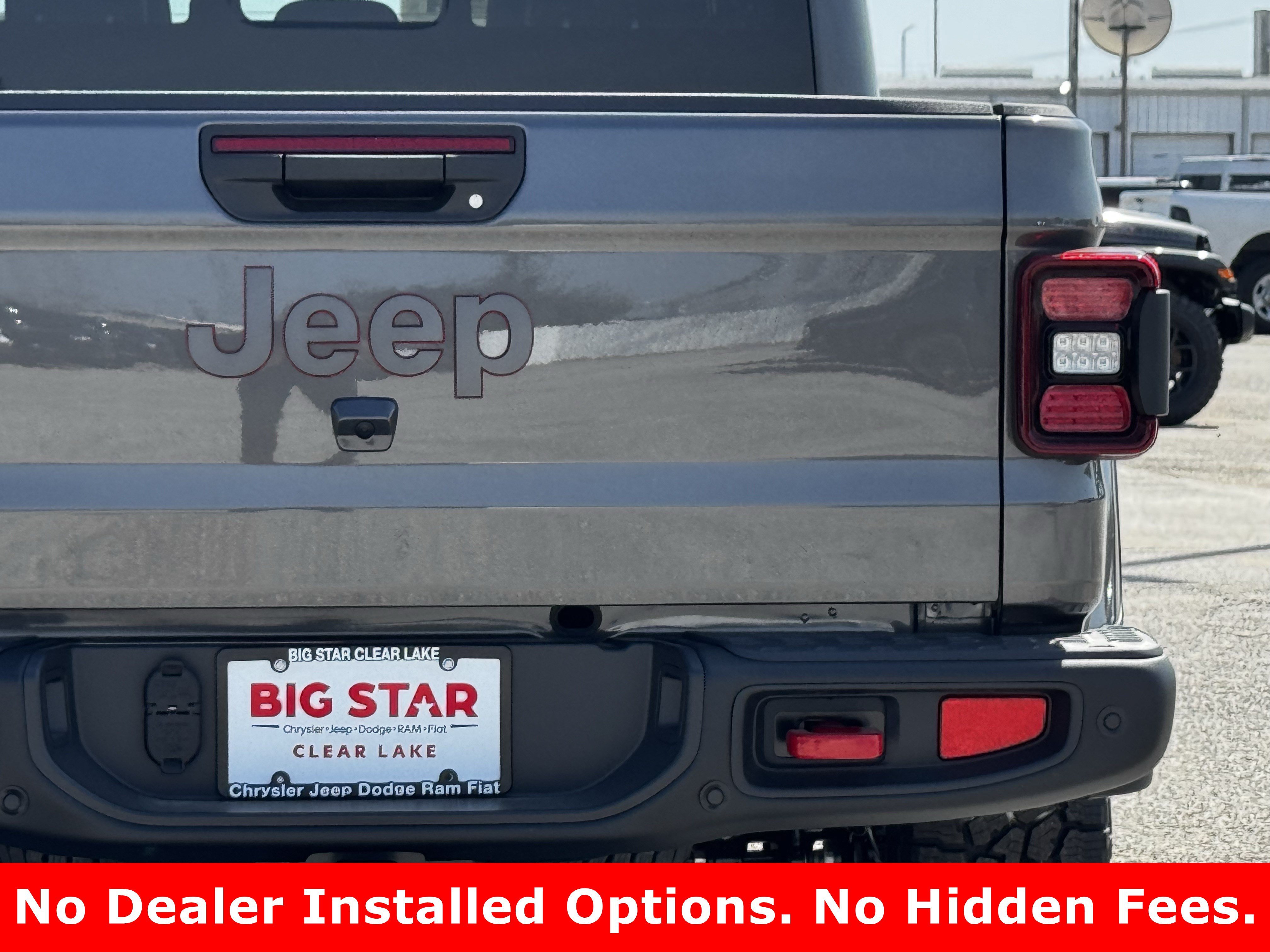 New 2026 Granite Crystal Metallic Clearcoat Jeep Rubicon X image 9
