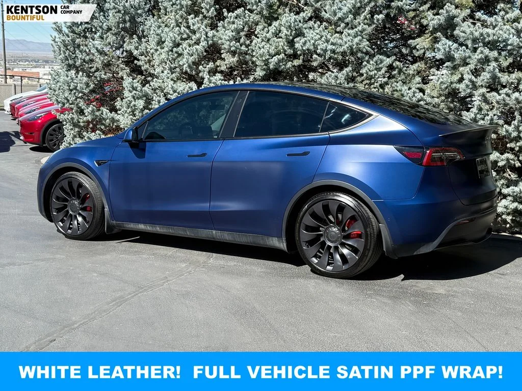 Used 2022 Blue Tesla Performance image 4