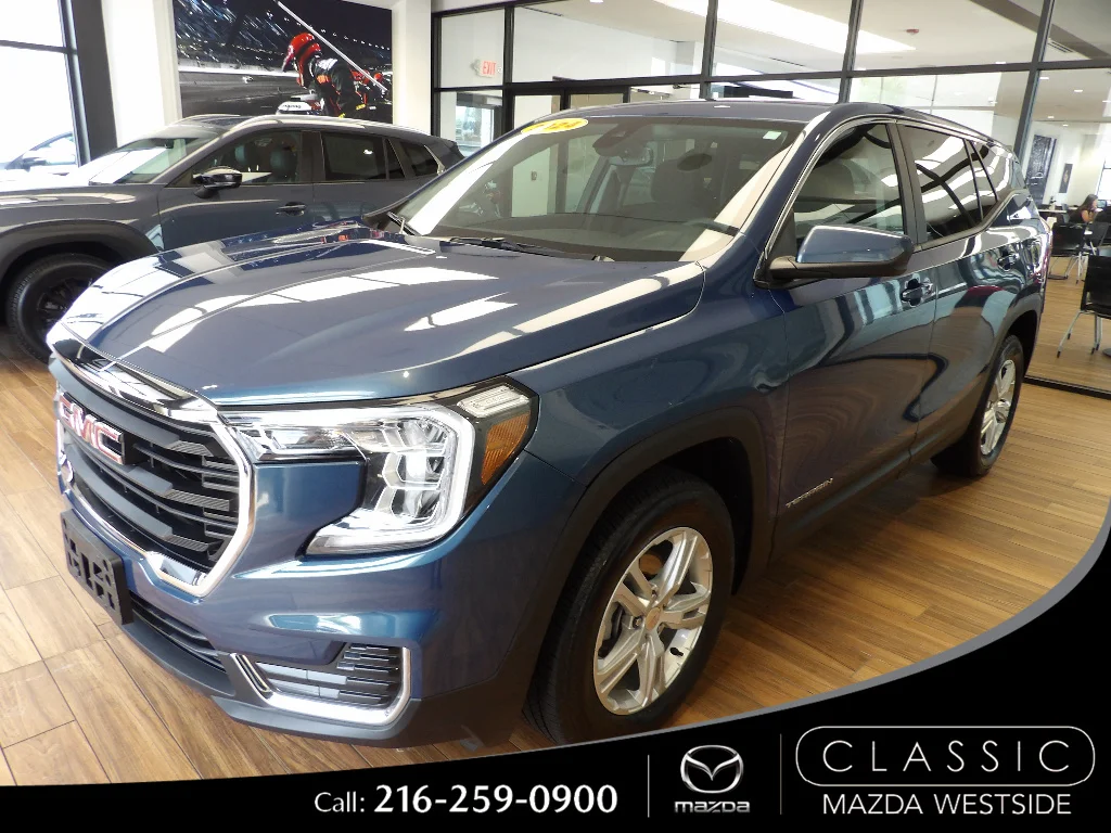 2024 GMC Terrain SLE AWD's photo