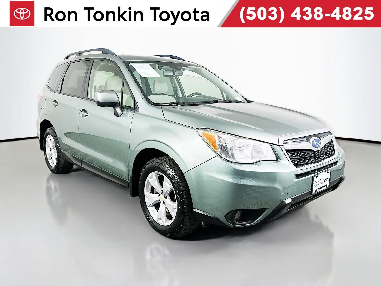 Used 2016 Jasmine Green Metallic Subaru 2.5i Premium image 1