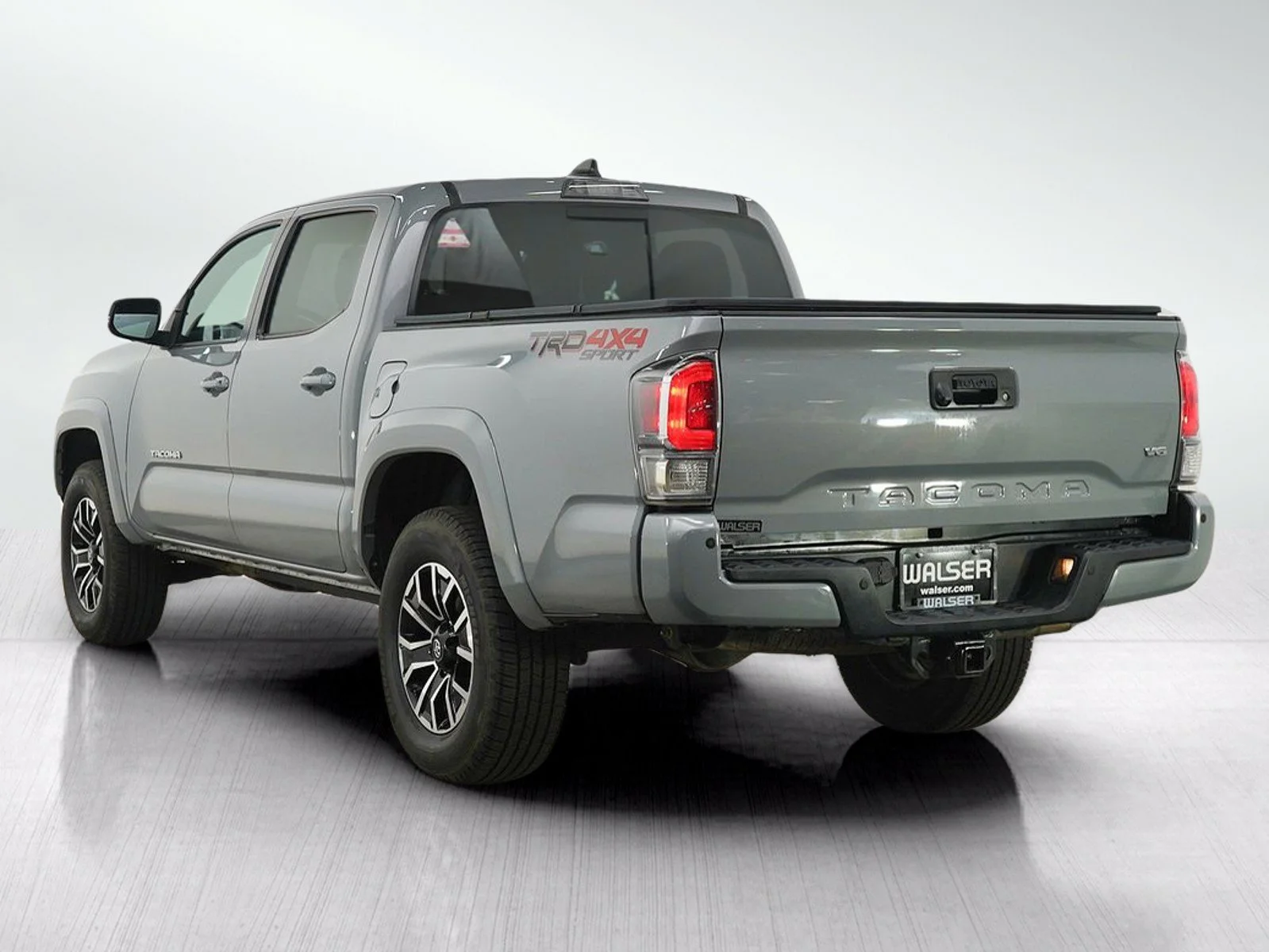 Used 2021 Gray Toyota SR image 3