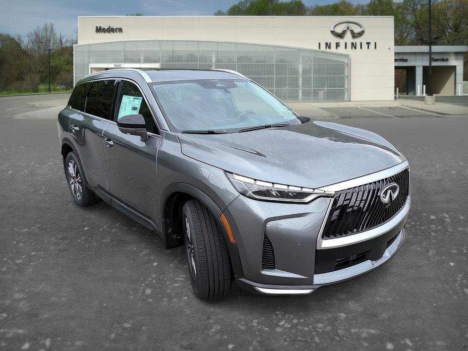 New 2027 GRAPHITE SHADOW INFINITI LUXE image 3