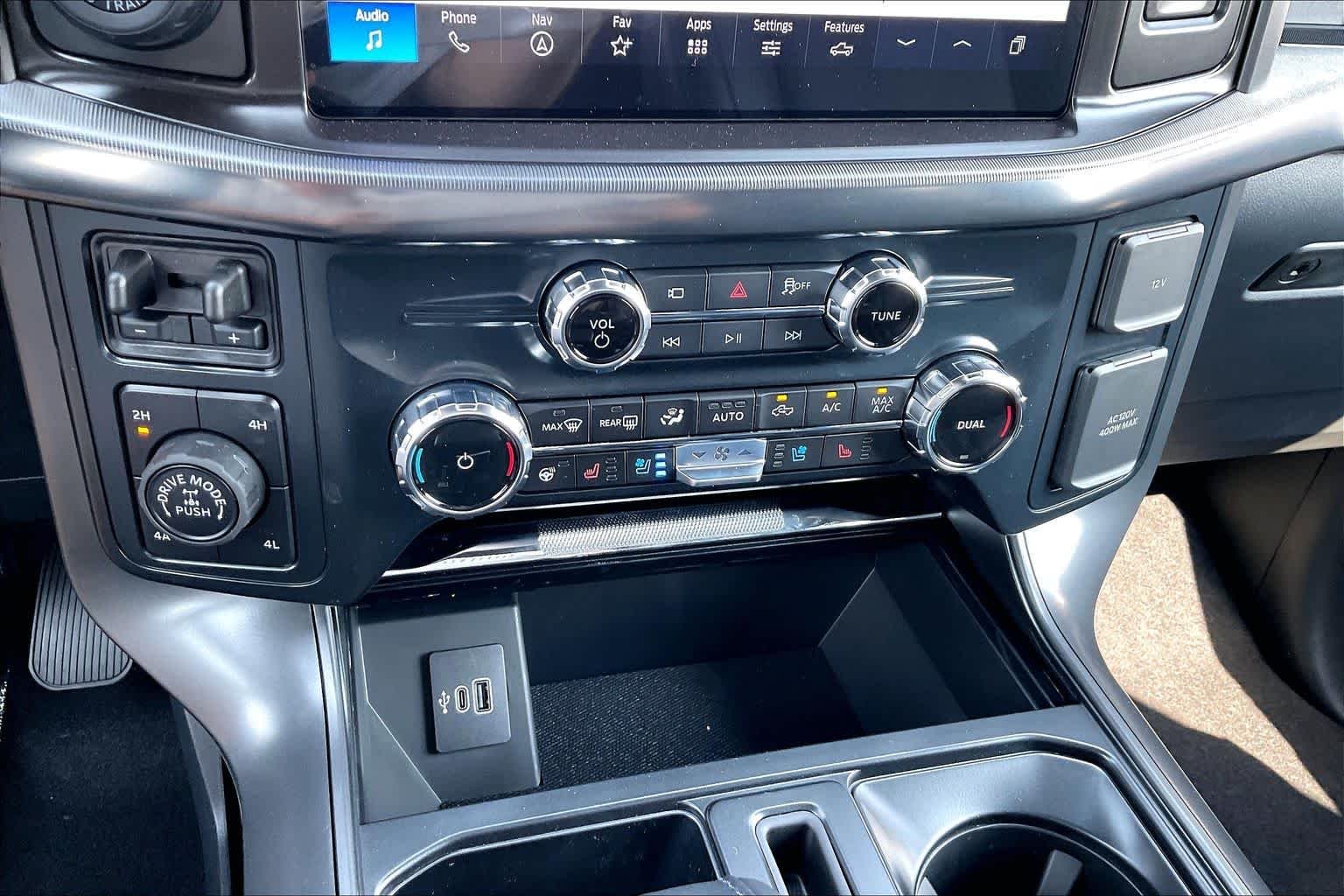 New 2026 Avalanche Ford Lariat® image 17