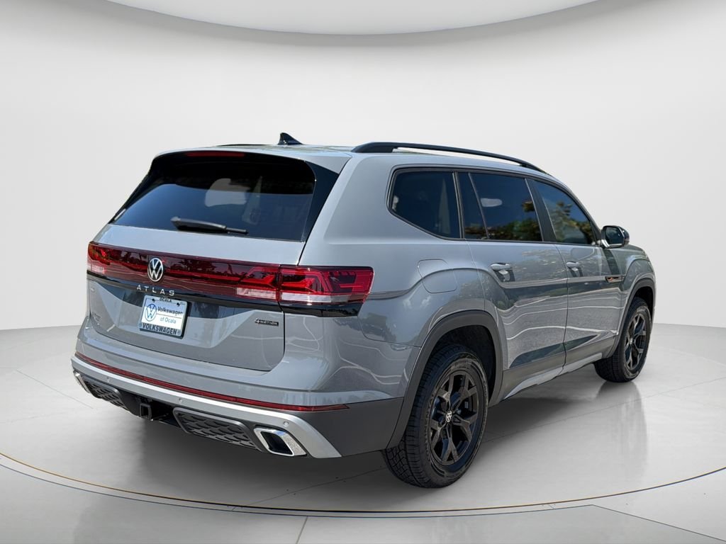 New 2026 Pure Gray Volkswagen 2.0T Peak Edition image 5