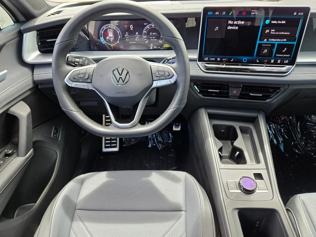 New 2026 Beige Volkswagen 2.0T SE R-Line Black image 9