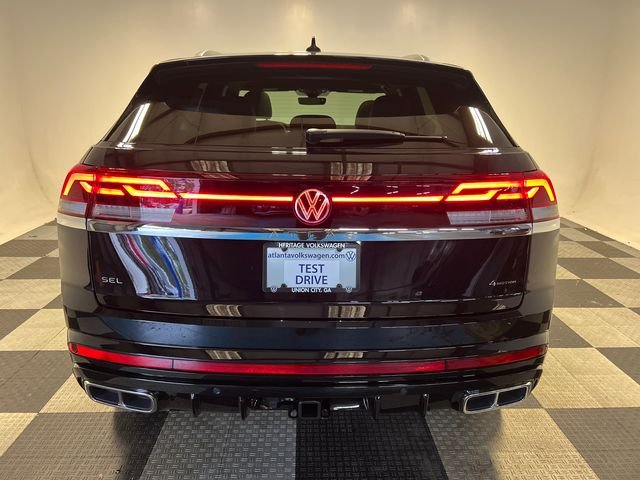 Used 2026 Black Volkswagen 2.0T SEL Premium R-Line image 4