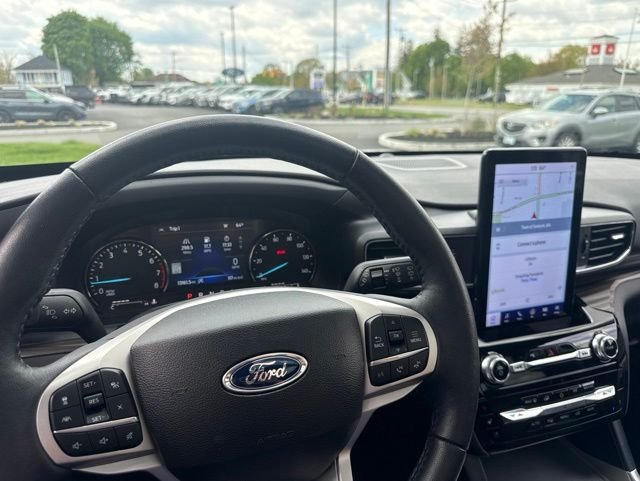 Used 2024 Black Ford Limited image 21