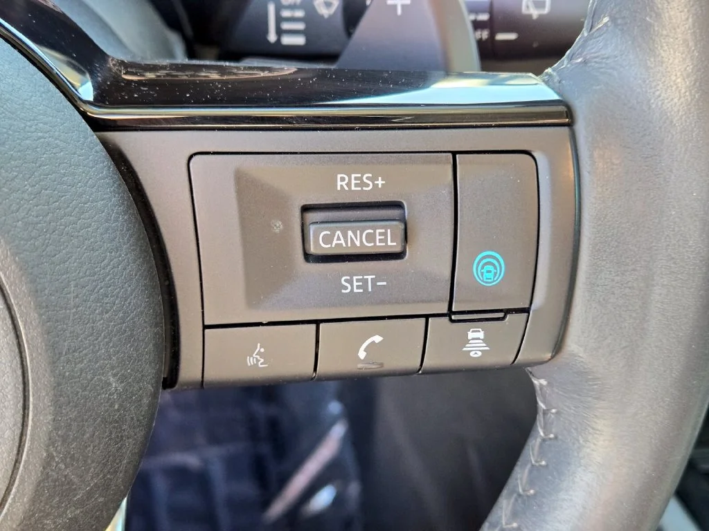 Certified Used 2023 White Nissan SV image 31