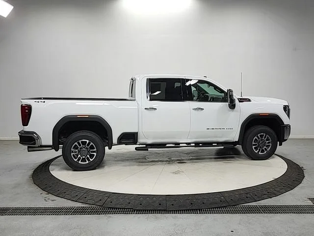 2026 GMC Sierra 2500HD SLT - Photo 8