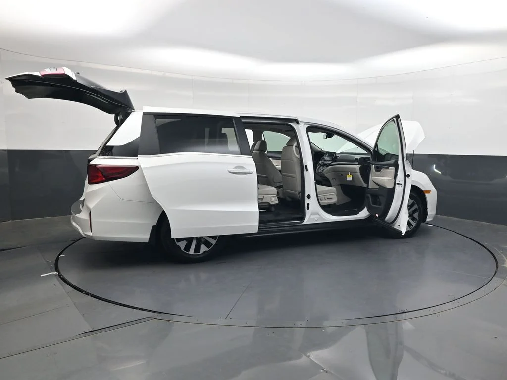 New 2026 Platinum White Pearl Honda EX-L image 35
