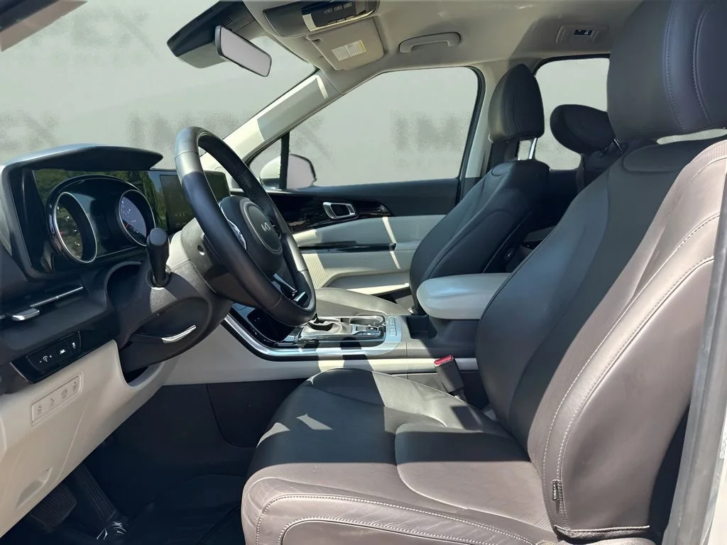 Used 2022  Kia EX image 18