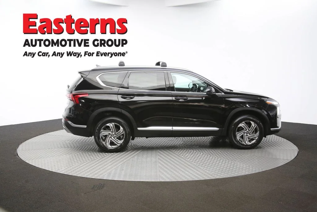 Used 2022 Black Hyundai SEL image 40