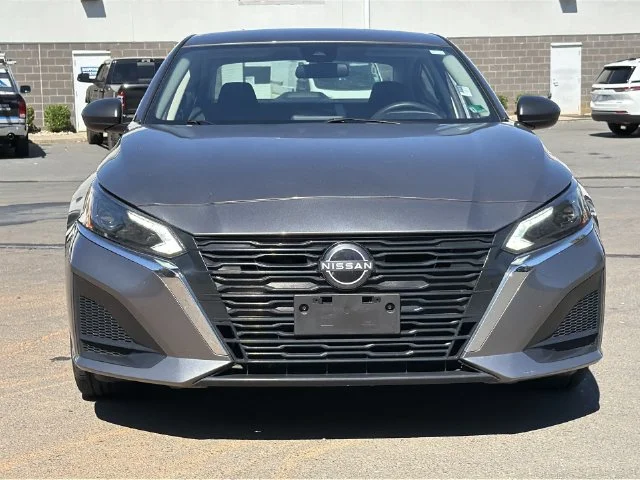 Used 2025 Gray Nissan 2.5 SV image 7