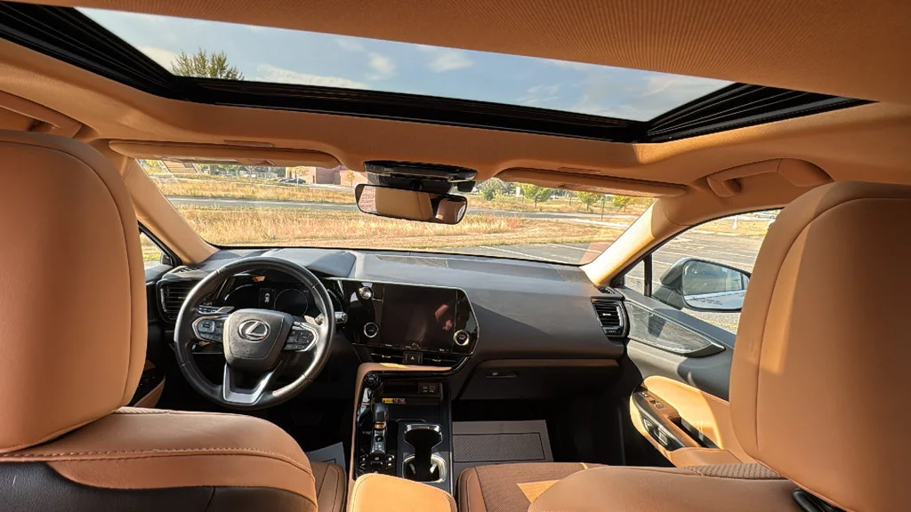 Used 2023 Silver Lexus Premium image 7