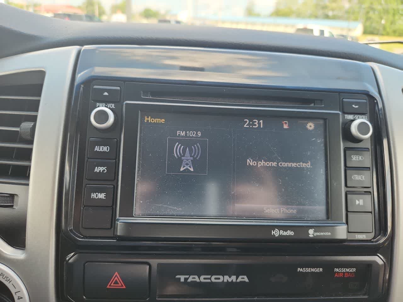 Used 2015 Magnetic Gray Metallic Toyota  image 22