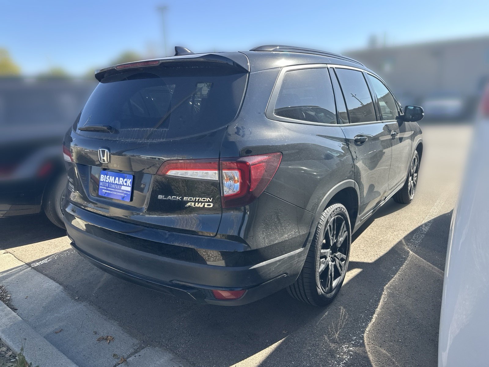 Used 2022 Black Honda Black Edition image 3