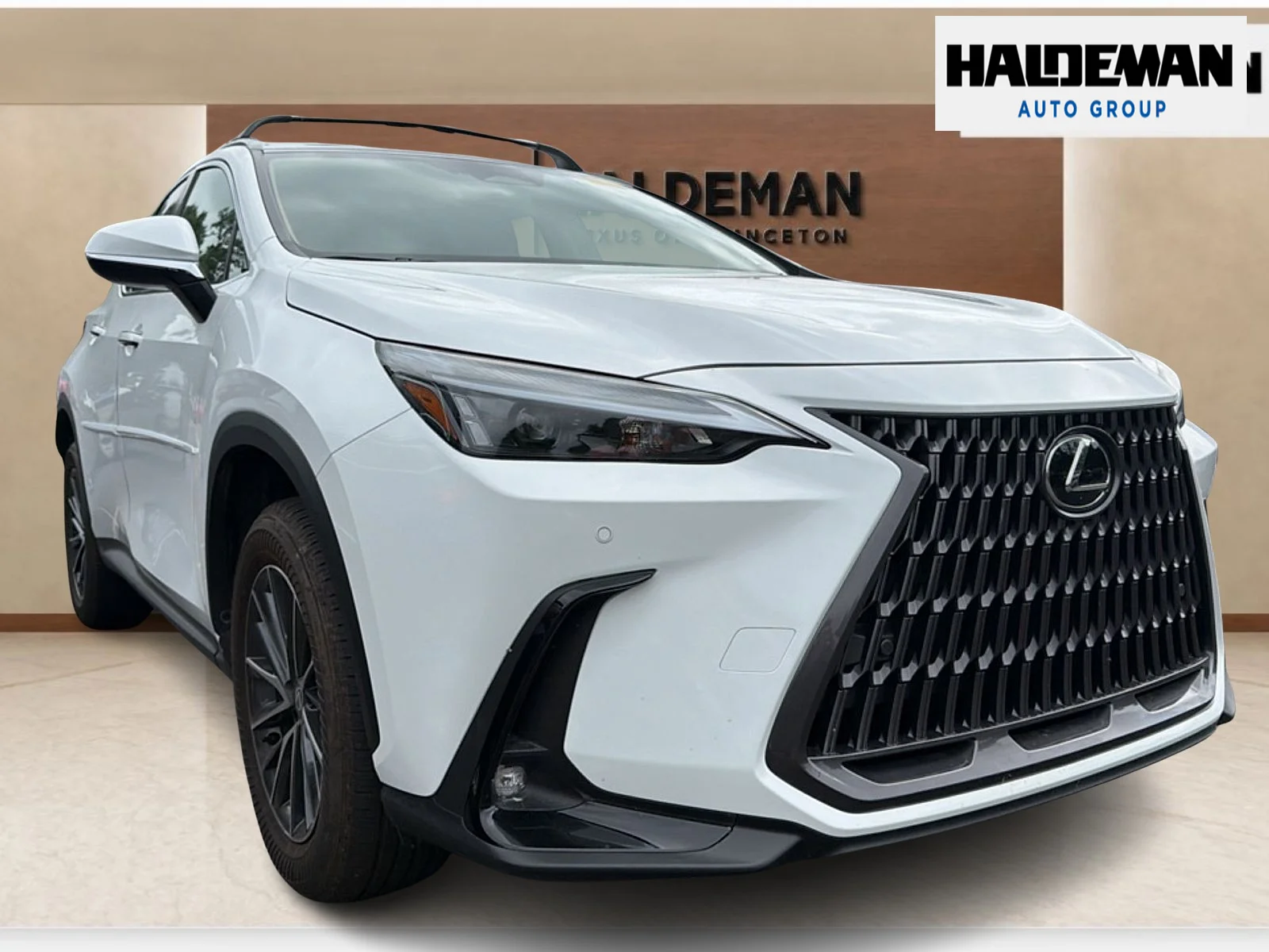 Used 2026 Ultra White Lexus Premium image 1