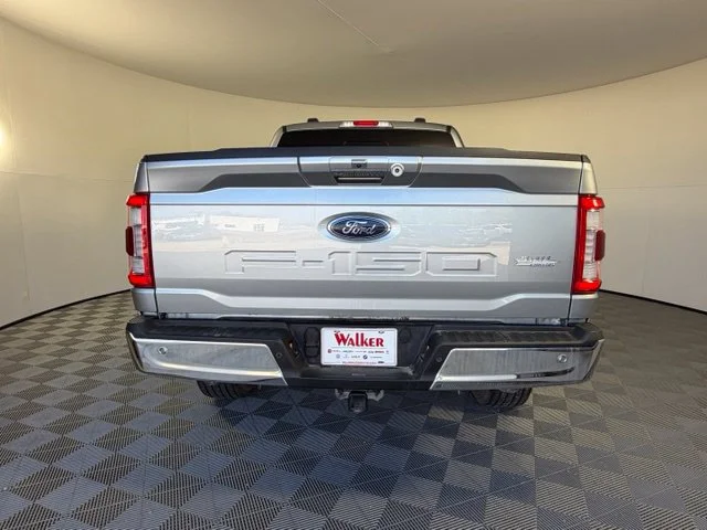 Used 2023 Silver Ford Lariat image 6