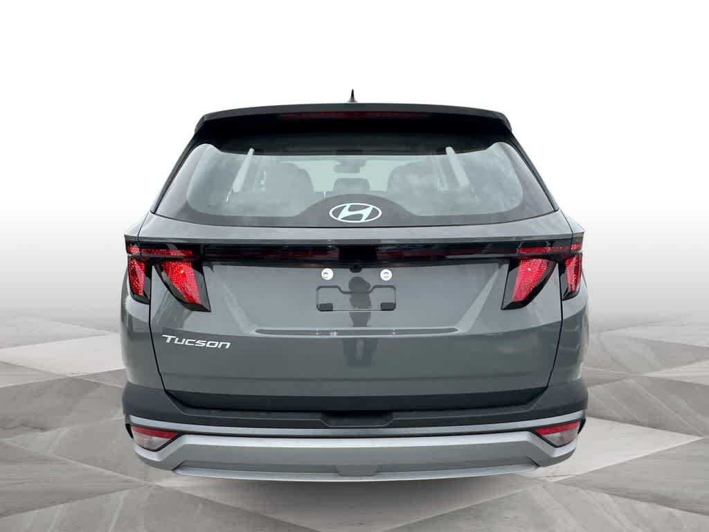 New 2026 Hampton Gray Hyundai SE image 7