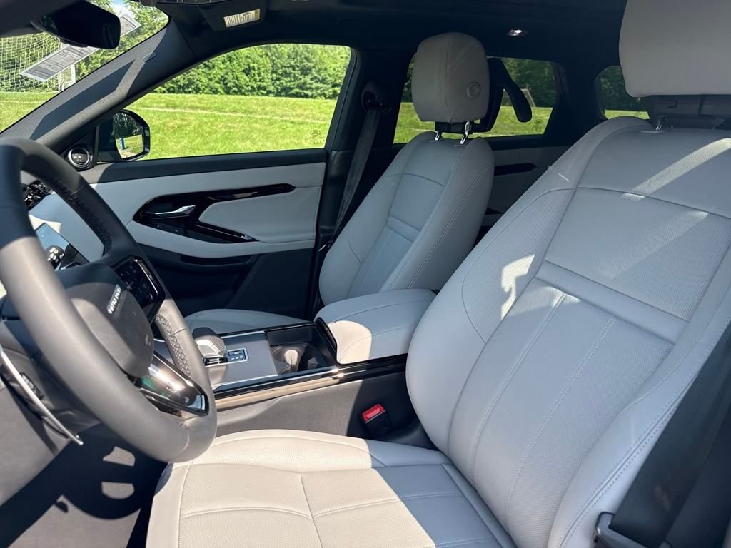 2026 Land Rover Range Rover Evoque S - Photo 11