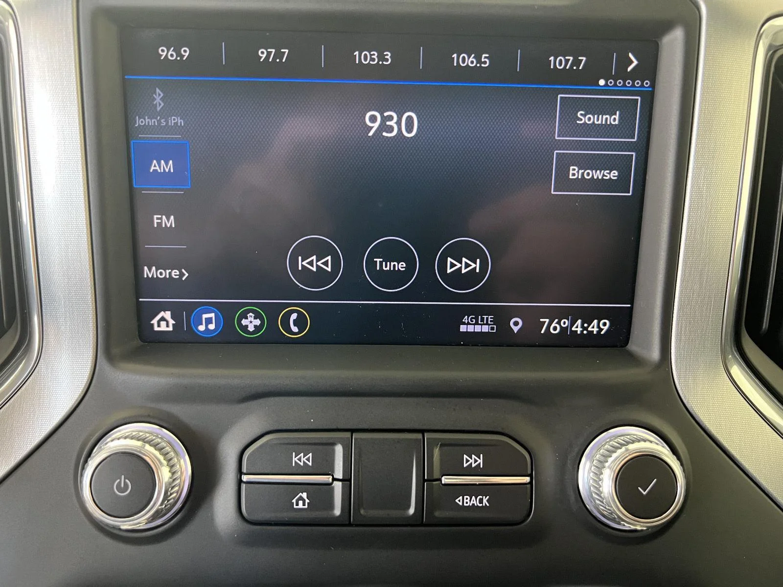 Used 2021 Summit White GMC Elevation image 30