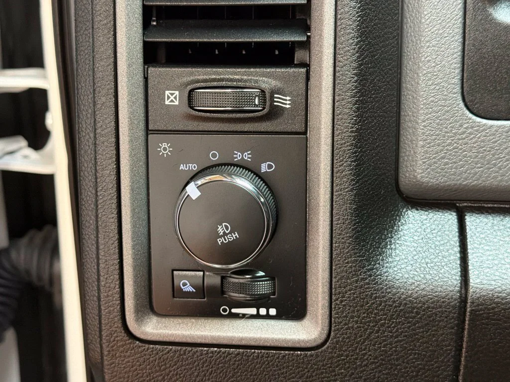 Used 2019 Bright White Clearcoat Ram Express image 29