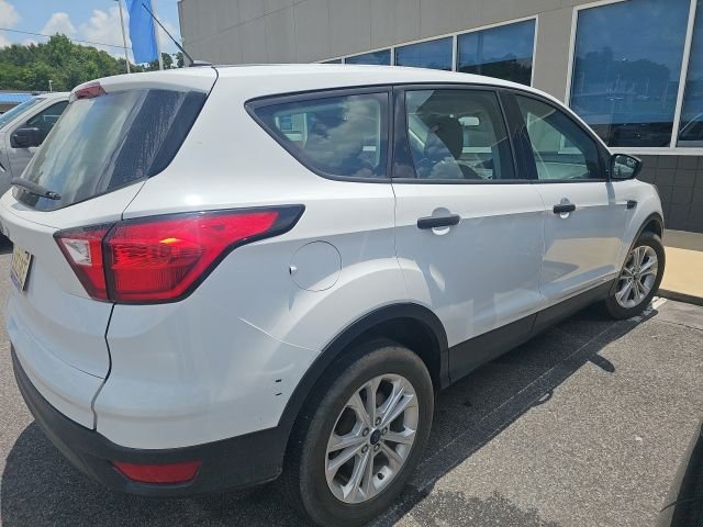 Used 2019 White Ford S image 9