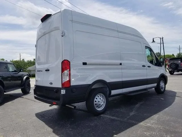 New 2026 Oxford White Ford Cargo Van image 2