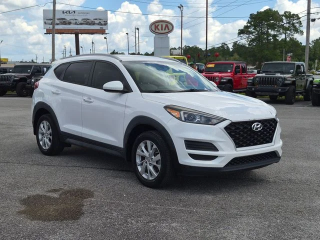 Used 2021 White Hyundai Value image 7