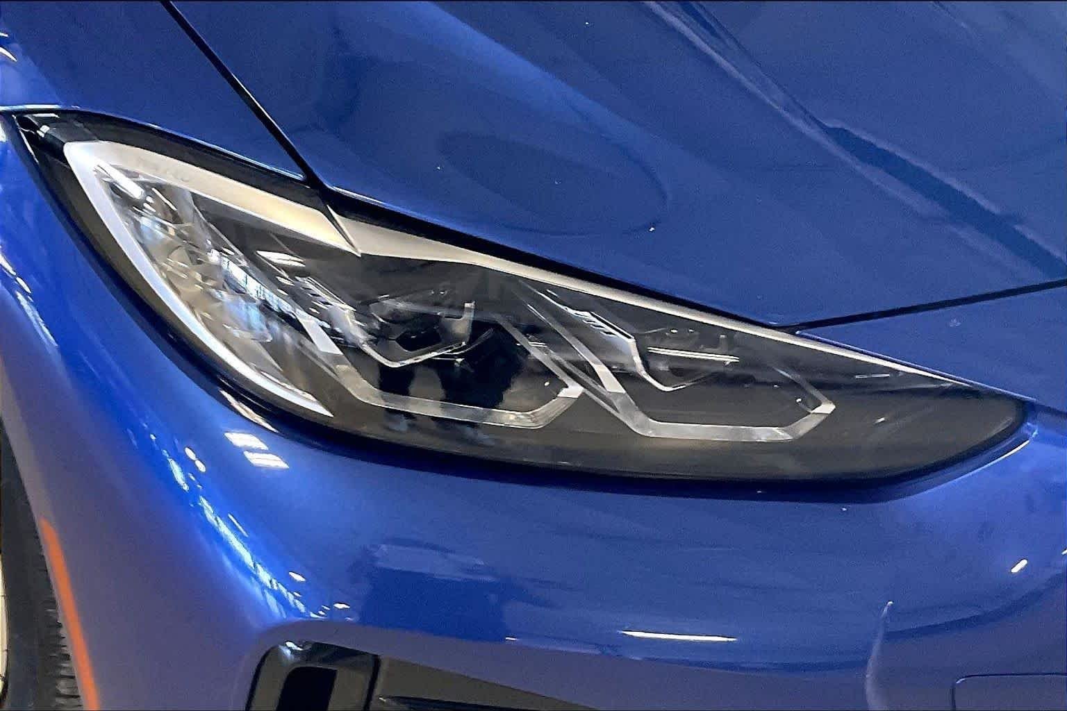 Used 2023 Portimao Blue Metallic BMW eDrive40 image 25