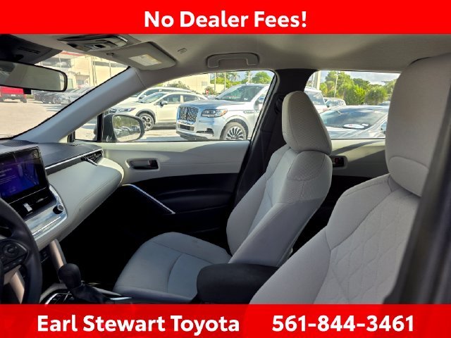 Certified Used 2023  Toyota L image 3