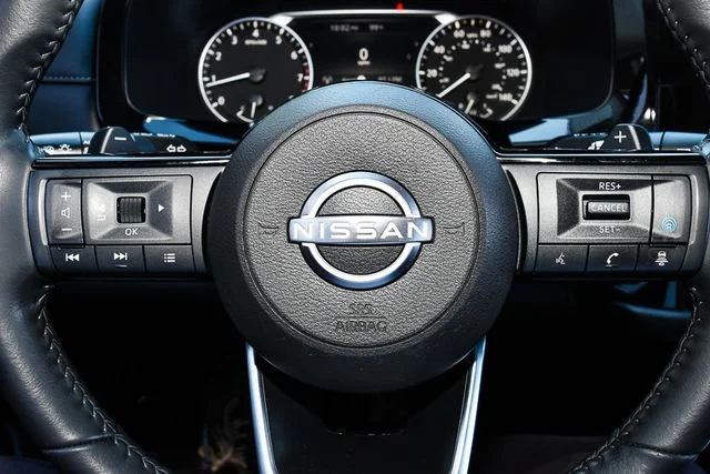 Used 2023 Black Nissan SV image 30