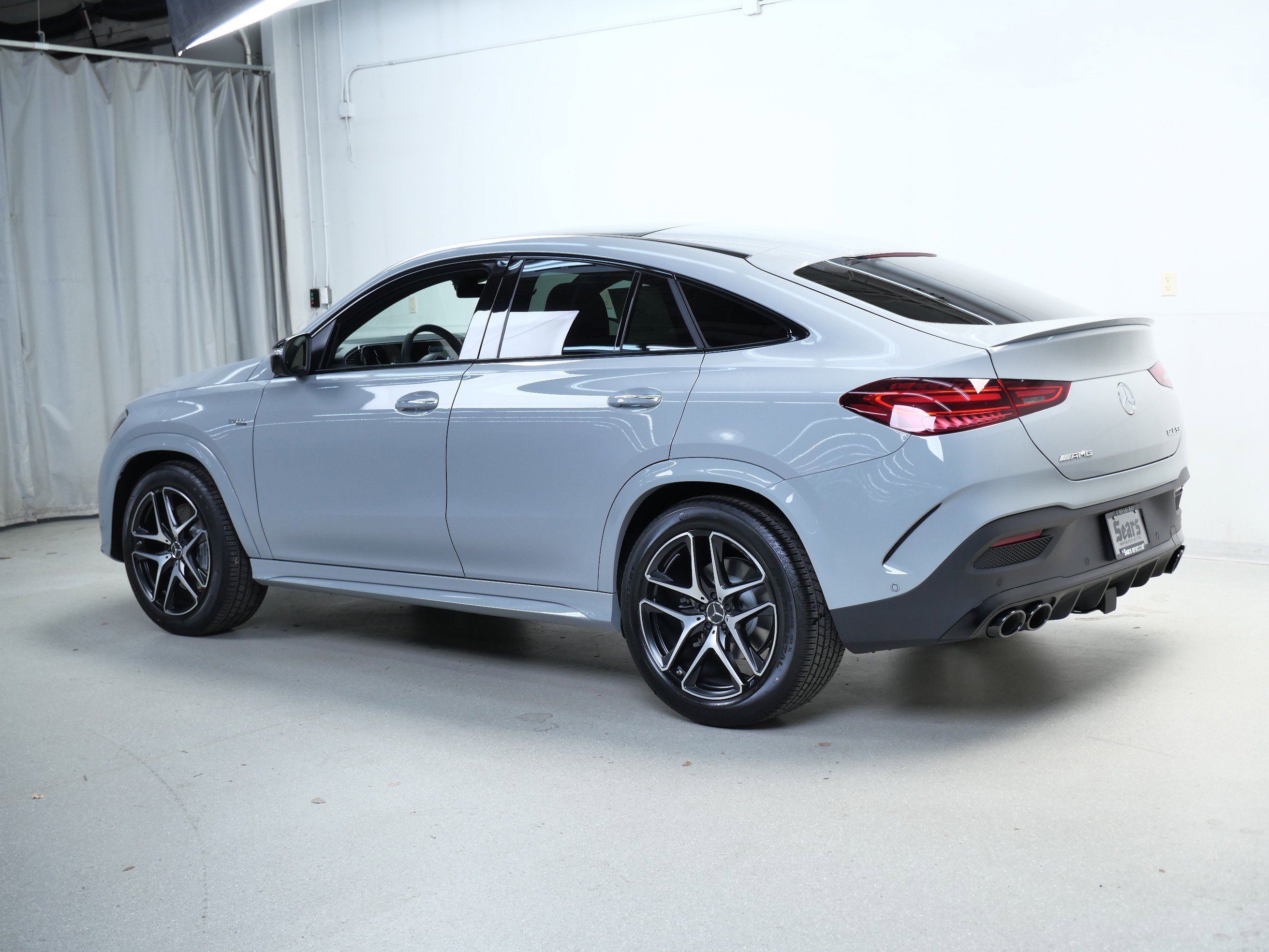 New 2026 MANUFAKTUR Alpine Grey Mercedes-Benz AMG® GLE 53 4MATIC+ Coupe image 6