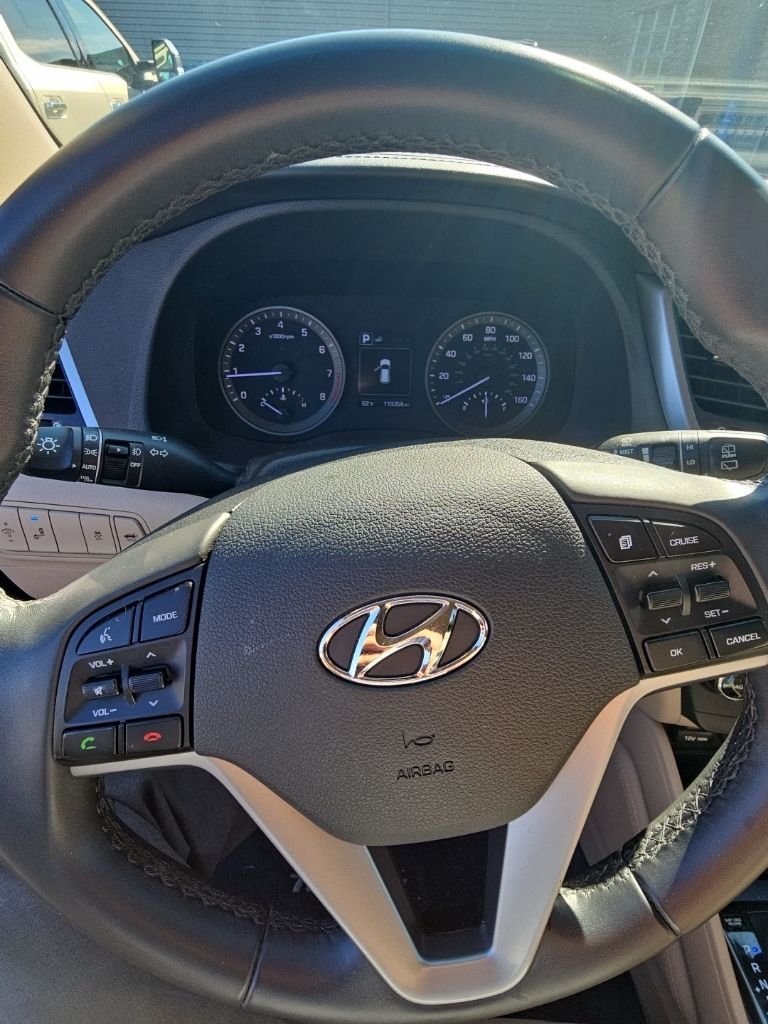 Used 2017 Black Hyundai Limited image 9