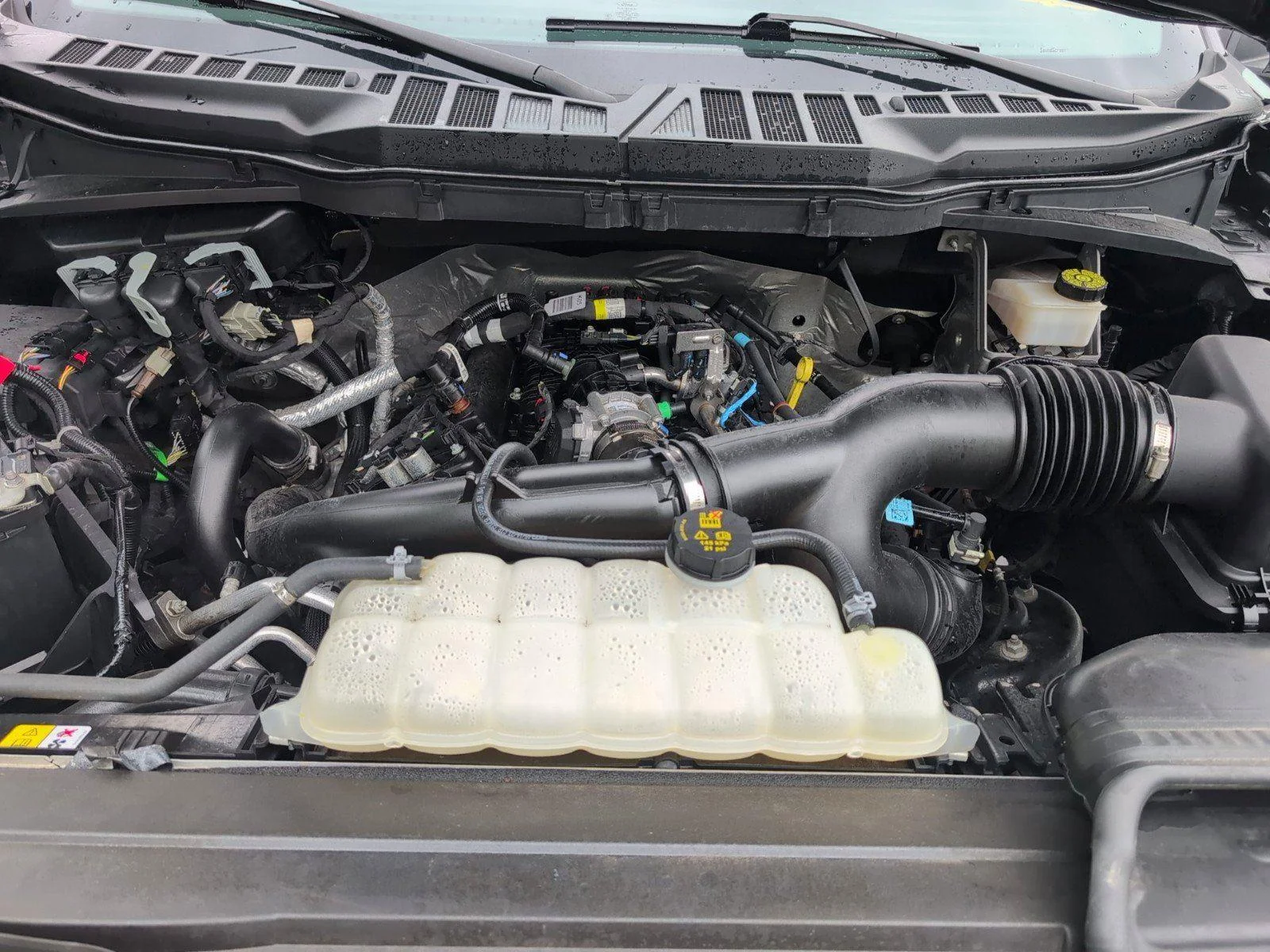 Used 2023 Carbonized Gray Ford XLT image 10