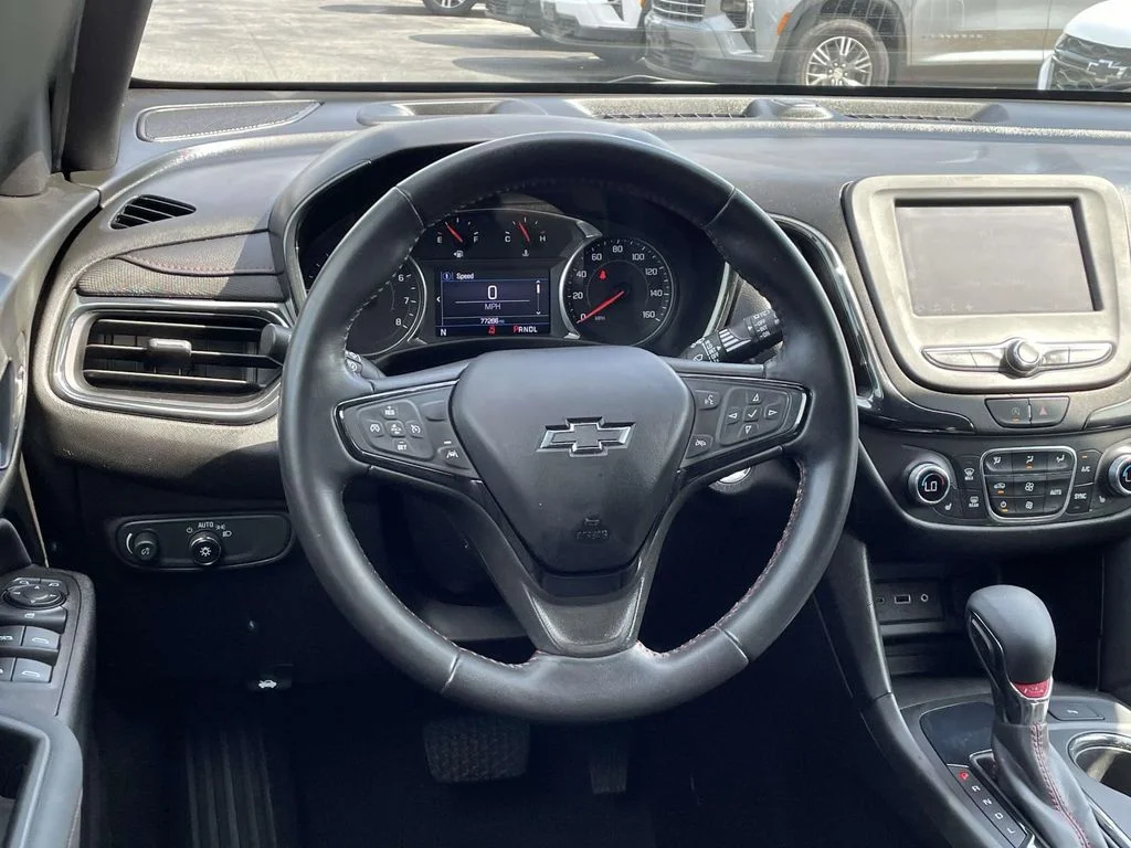 Used 2022 IRIDESCENT PEARL TRICOAT Chevrolet RS image 16