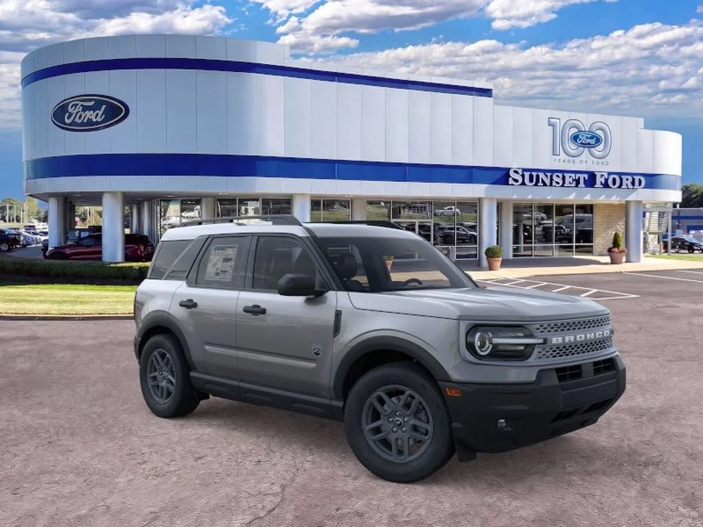 New 2026 Carbonized Gray Metallic Ford Big Bend image 7