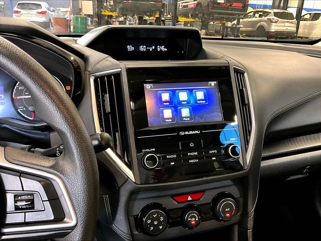 Used 2017 Blue Subaru 2.0i image 19