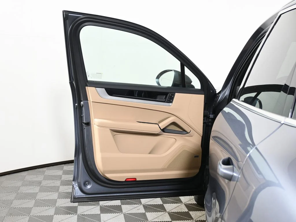 2026 Porsche Cayenne Base - Photo 30