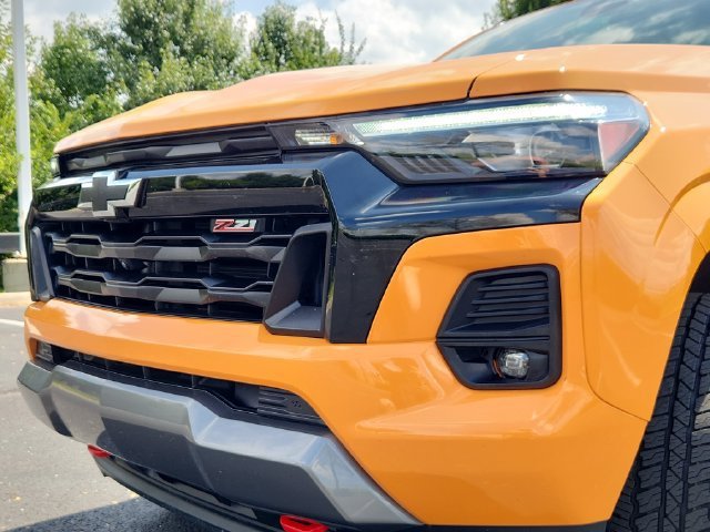 2026 Chevrolet Colorado Z71 - Photo 10