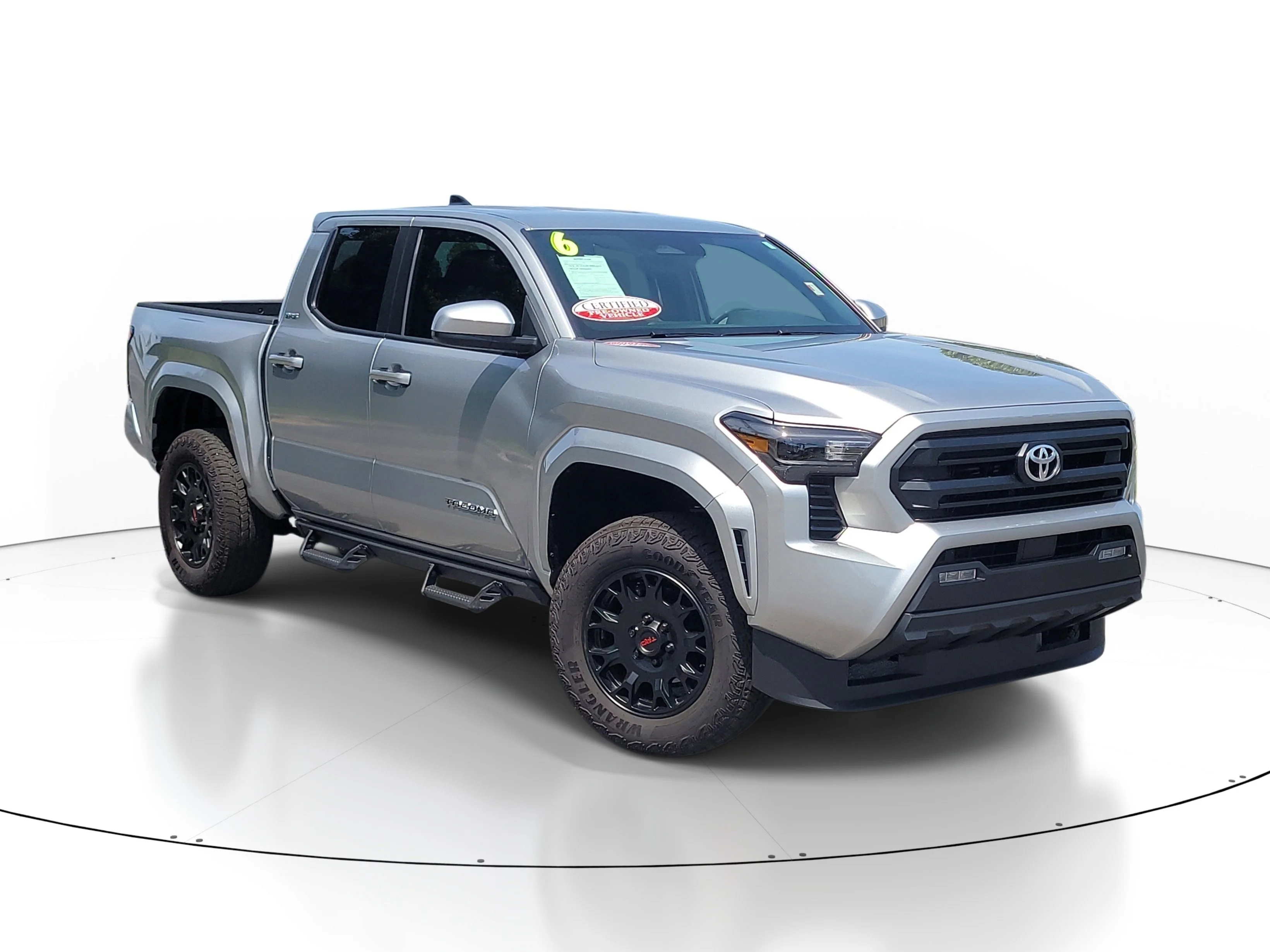 Certified Used 2026  Toyota SR5 image 1