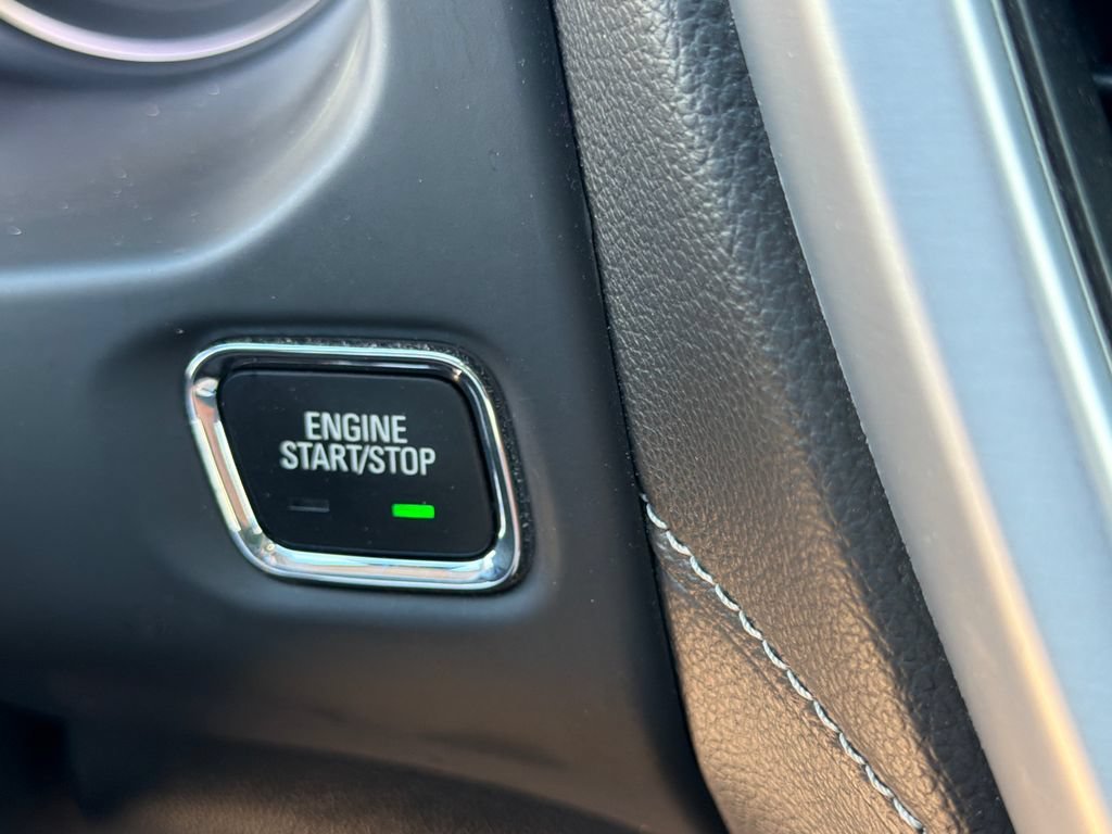2023 GMC Acadia SLE - Photo 30