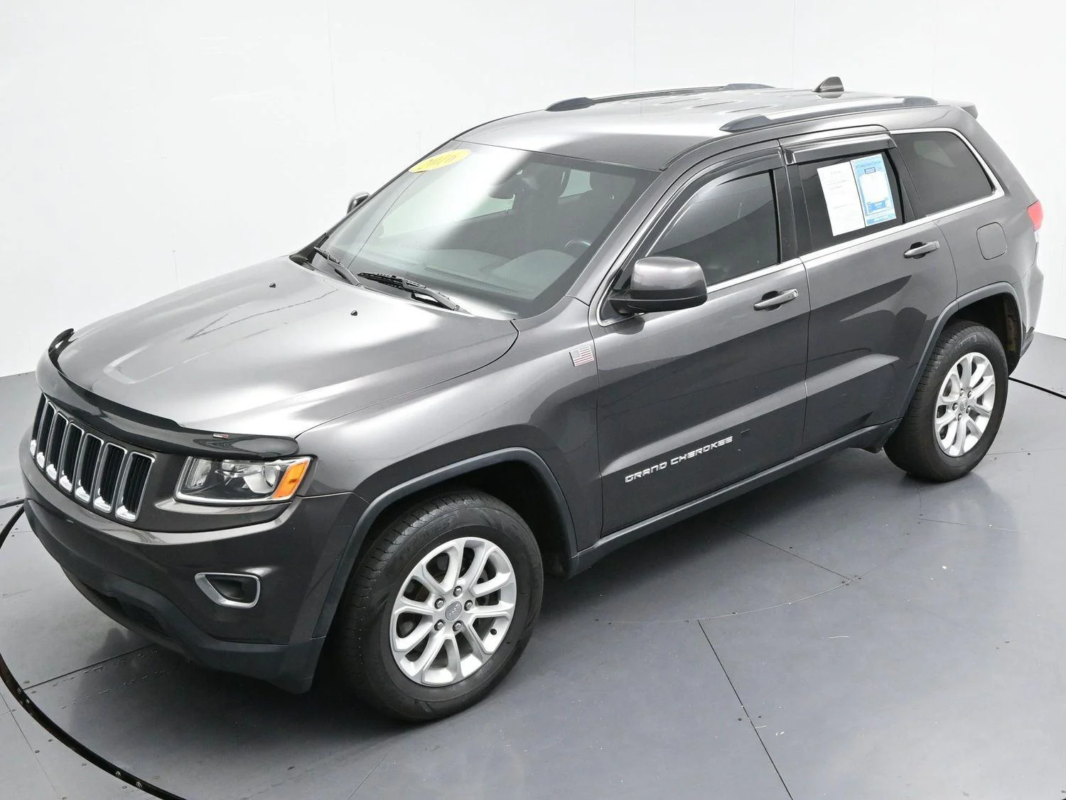 Used 2016  Jeep  image 36
