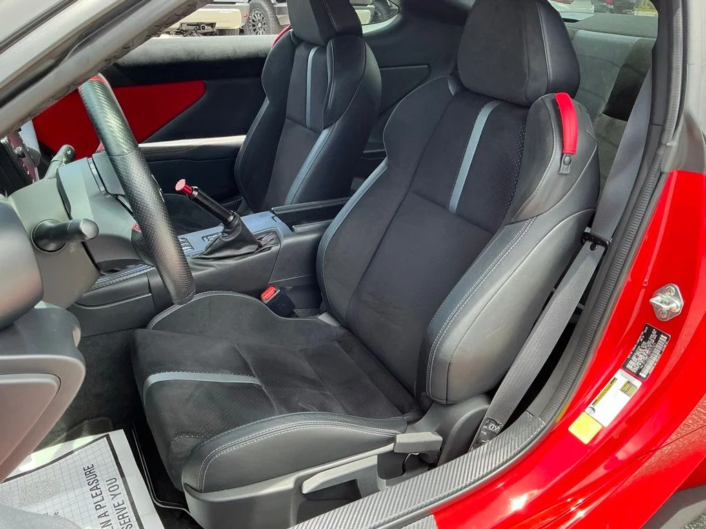 Used 2023  Toyota Premium image 28